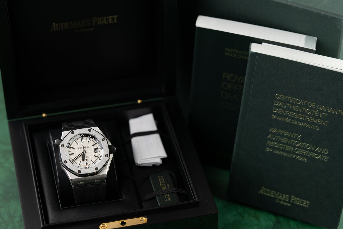 Audemars Piguet Royal Oak 15710ST.OO.A010CA.01 Offshore Diver 2017 Model