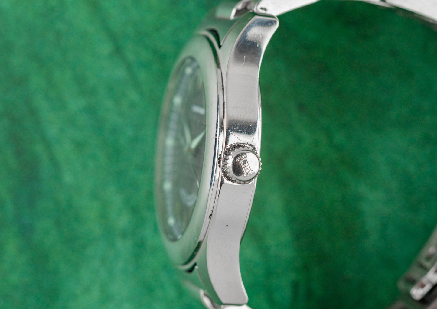 Chopard L.u.c. Sport 16/8200 Black dial on Bracelet