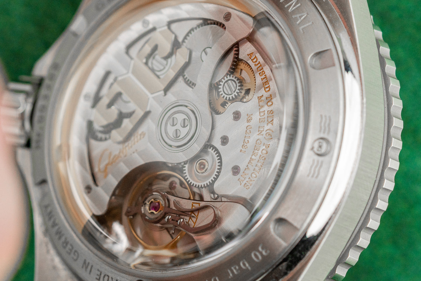Glashütte Original SeaQ Panorama Date 1 36 13 07 83 33 Green Dial 2023 Model