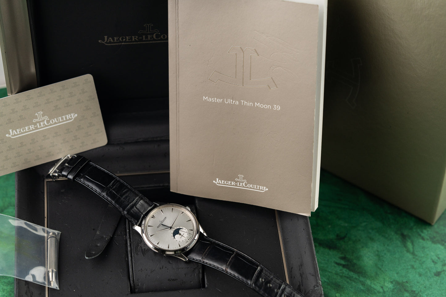 Jaeger-LeCoultre Master Ultra Thin Moon Q1368420 full set box and papers - The Watch Business