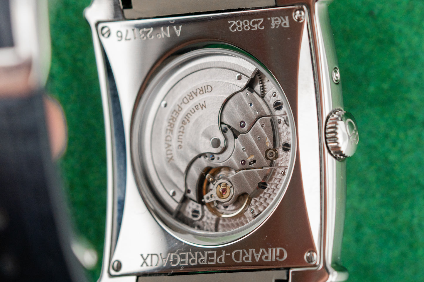 Girard Perregaux Vintage 1945 Xxl 25882-11-421-BB4A Stainless Steel 2025 Model