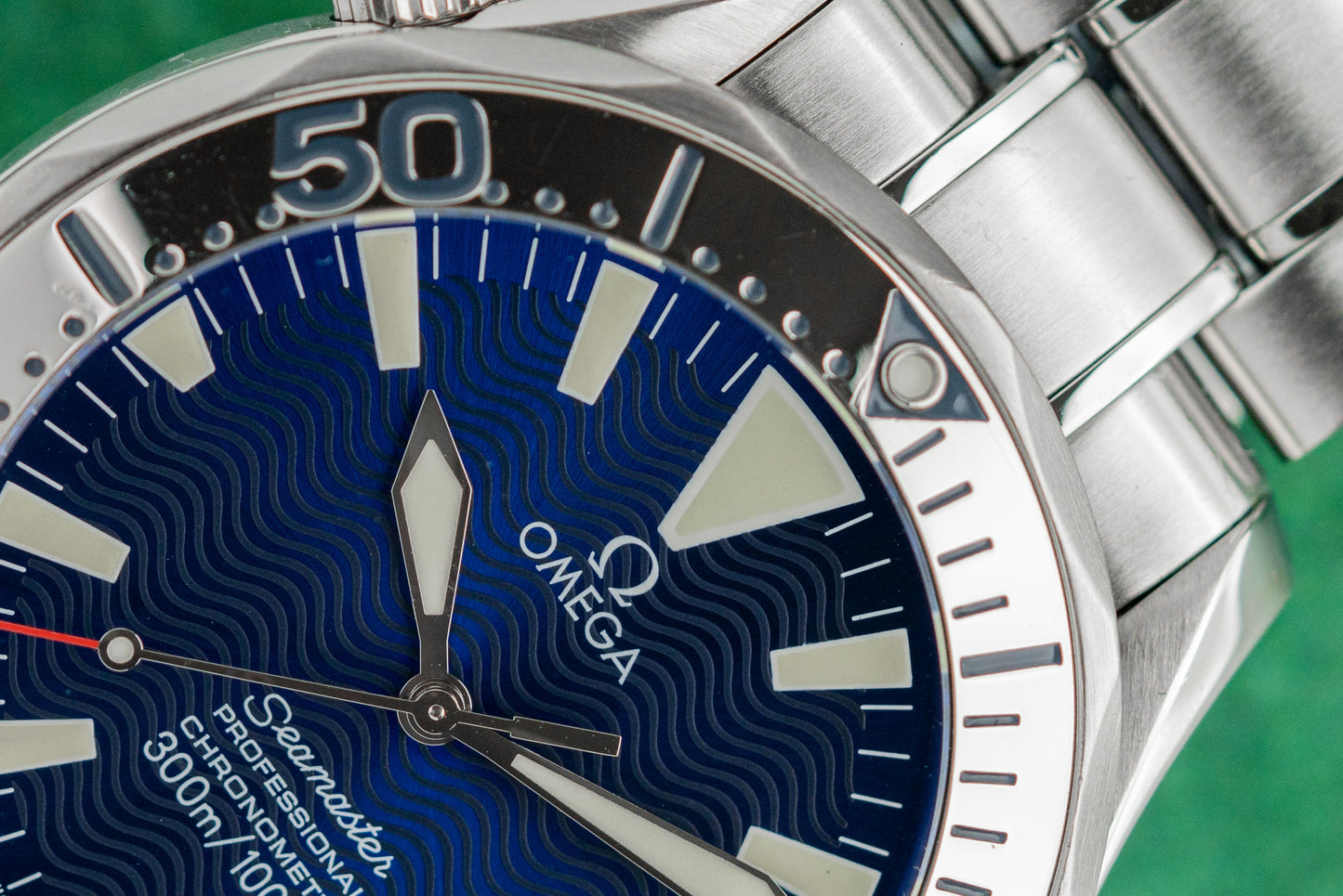 Omega Seamaster Electric Blue 2255.80.00 Stainless Steel Automatic