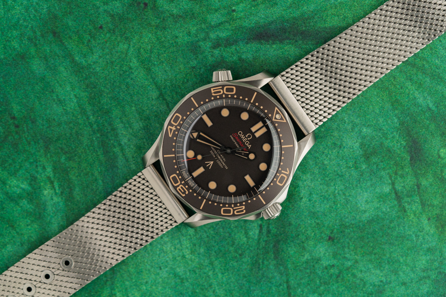 Omega Seamaster Diver 300 NTTD 210.90.42.20.01.001 Titanium 2022 Model