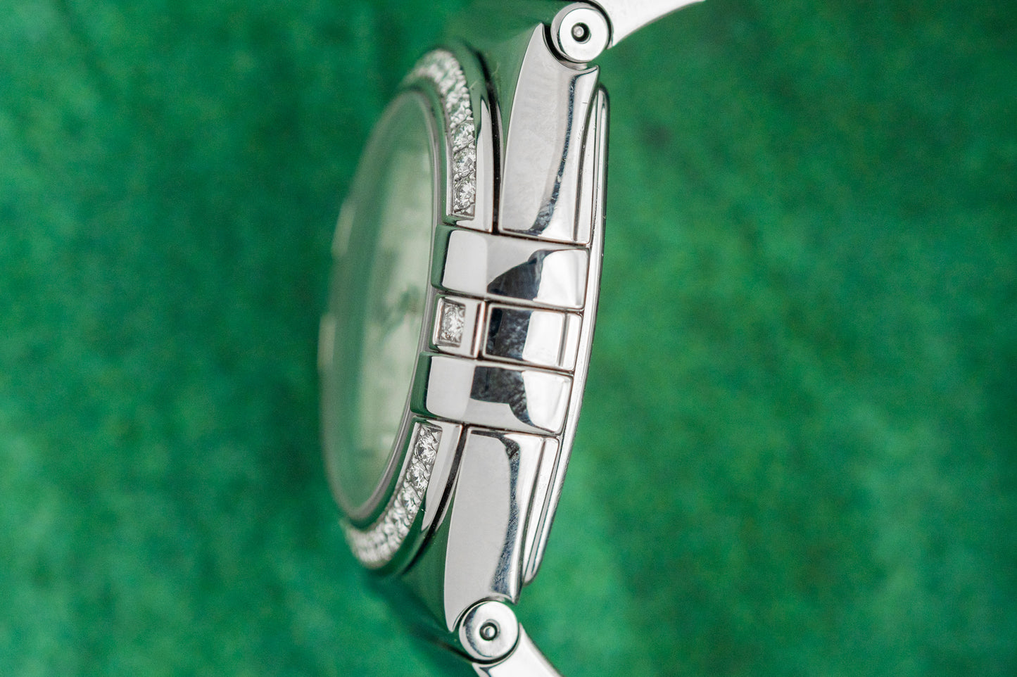 Omega Constellation Quartz 123.15.27.60.55.003 MoP Diamond Dial 2011