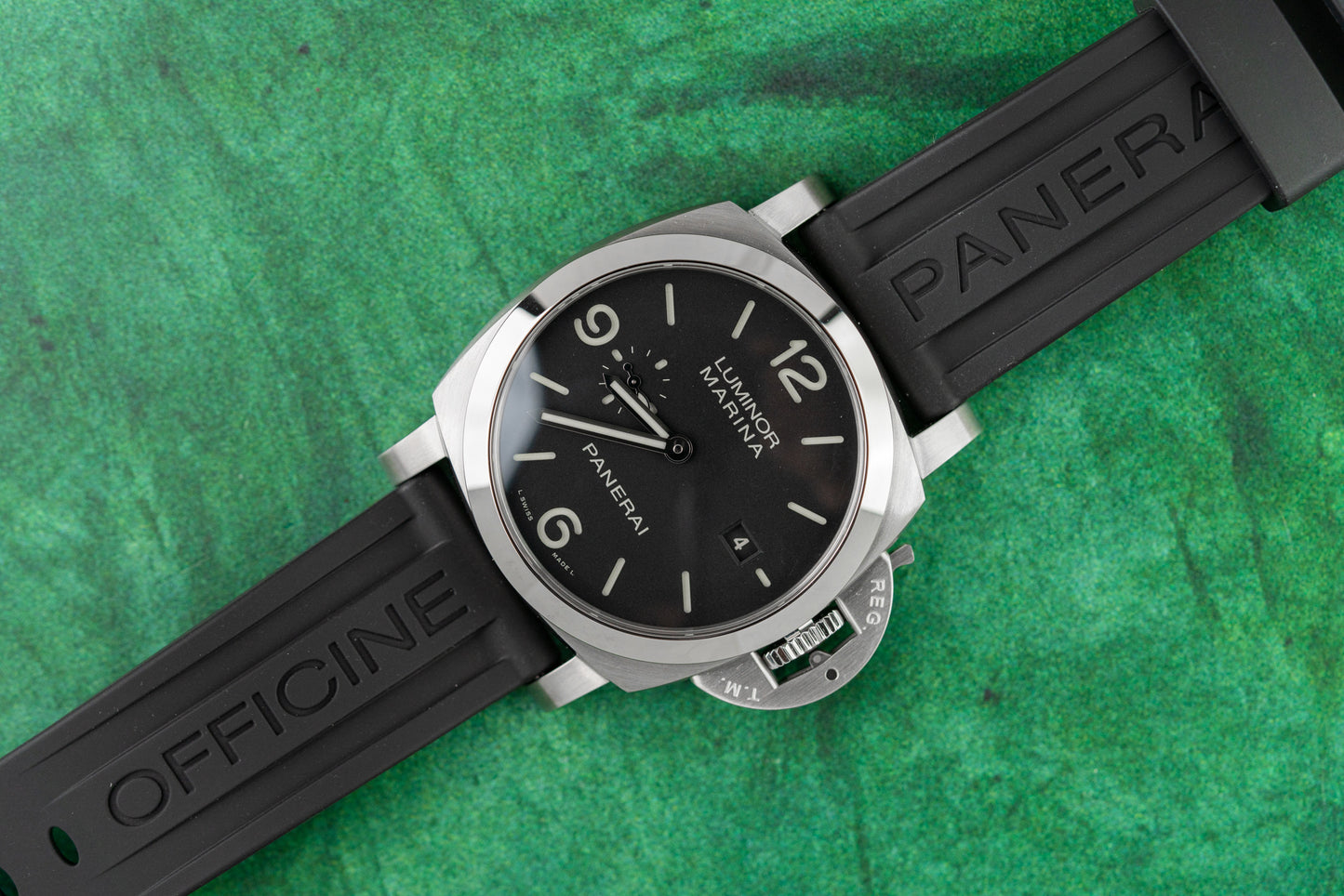 Panerai Luminor Marina PAM03312 Black Dial 2025 NEW UNWORN
