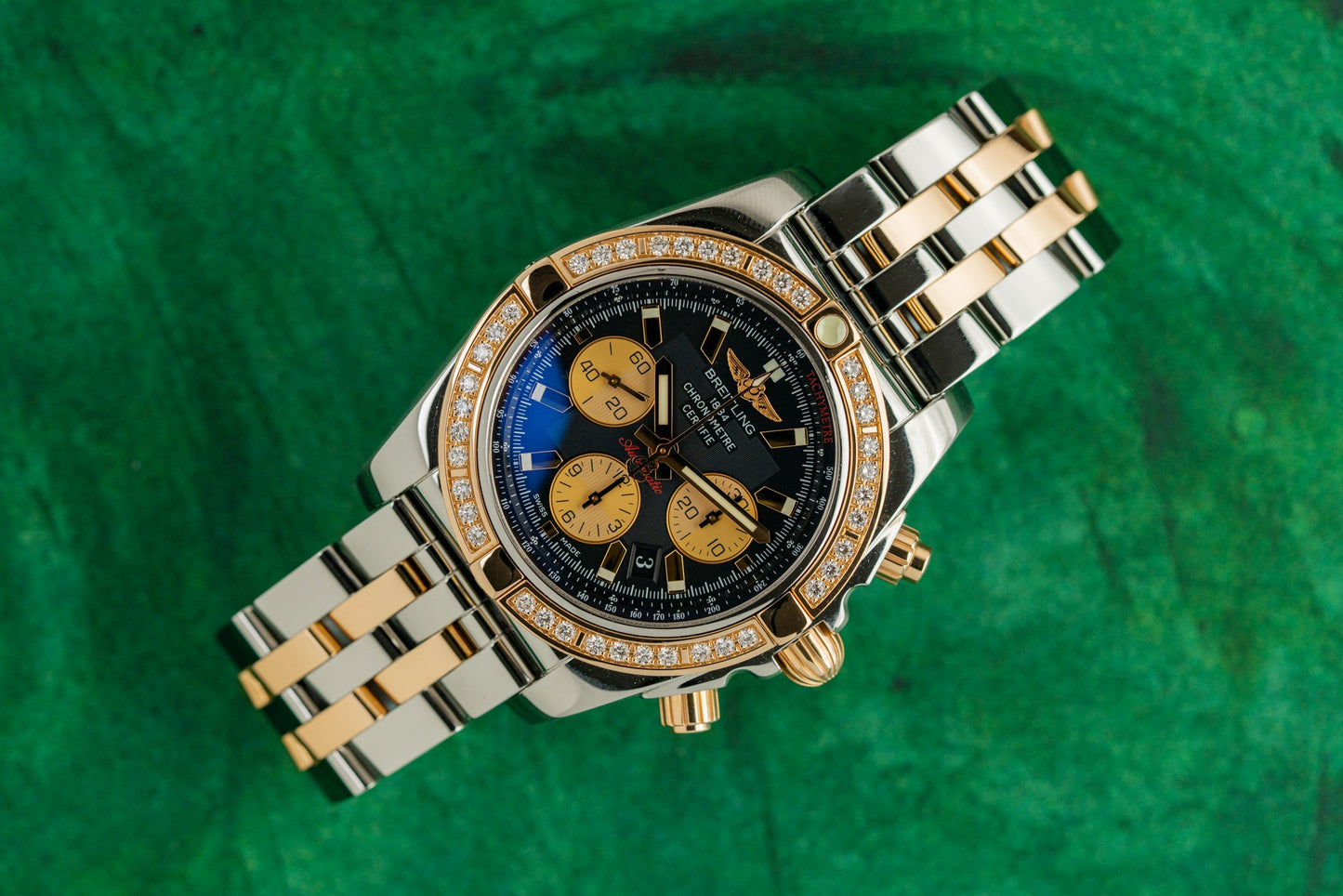Breitling Chronomat 44 Two Tone Yellow Gold CB011053/B968 Factory Diamond Bezel