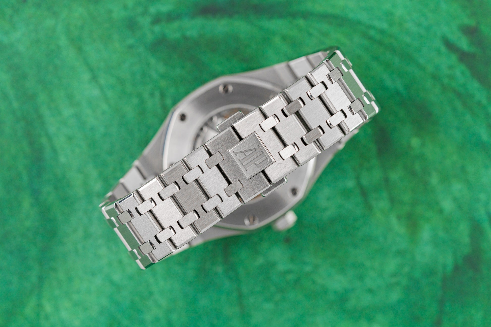 Audemars Piguet Royal Oak 15400ST.OO.1220ST.02 White Dial 2017 Model