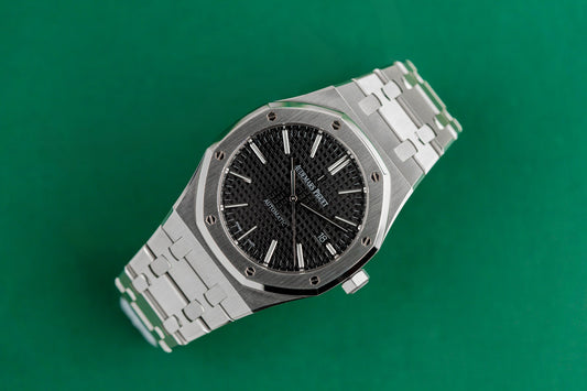 Audemars Piguet Royal Oak 15400st.oo.1220st.01 Black Dial 2015 Model