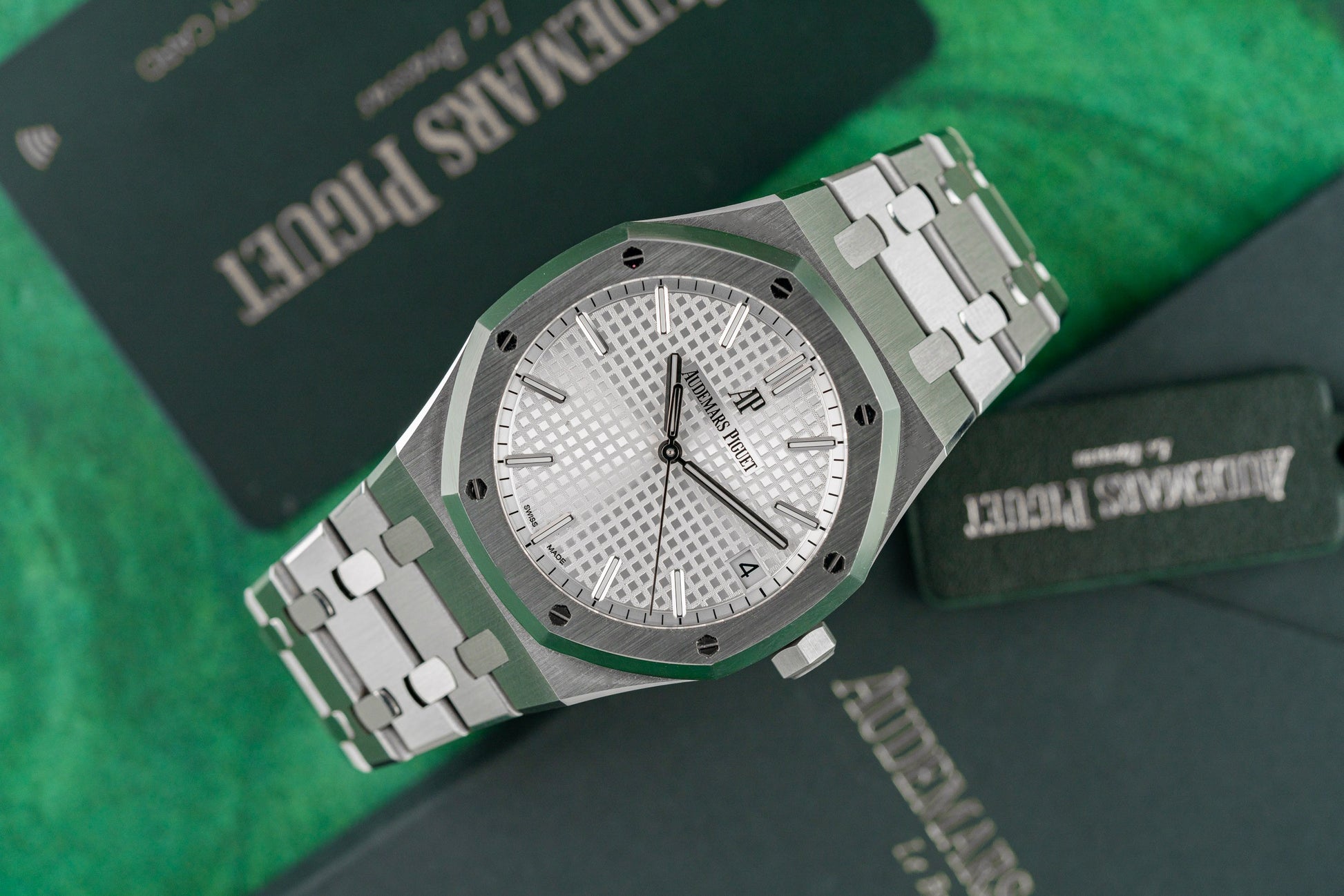 Audemars Piguet Royal Oak 15500ST.OO.1220ST.04 White Dial 2020 Model