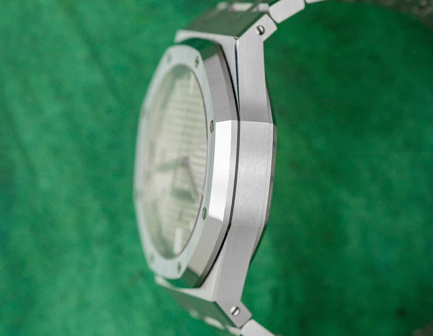 Audemars Piguet Royal Oak 15500ST.OO.1220ST.04 White Dial 2020 Model