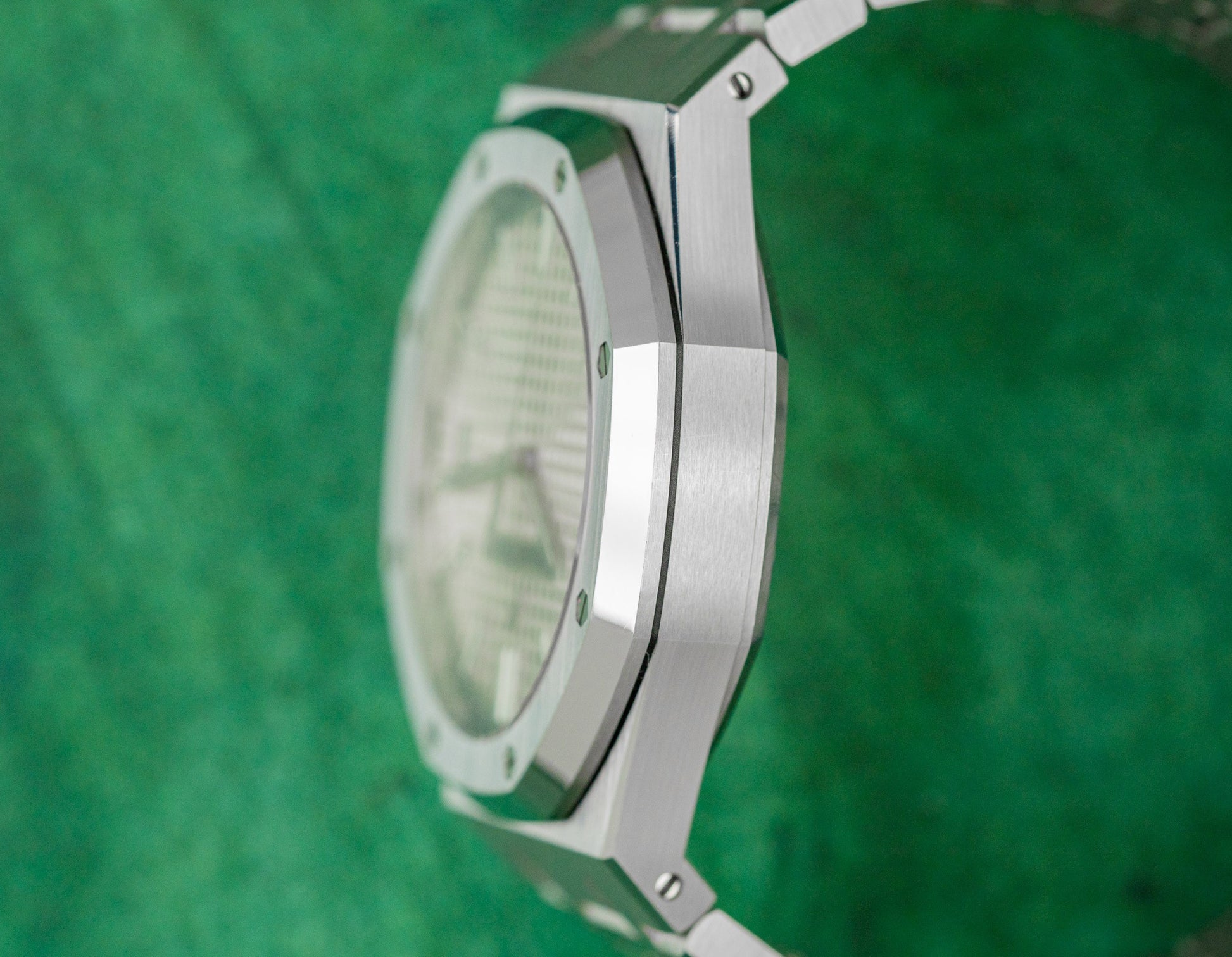 Audemars Piguet Royal Oak 15500ST.OO.1220ST.04 White Dial 2020 Model