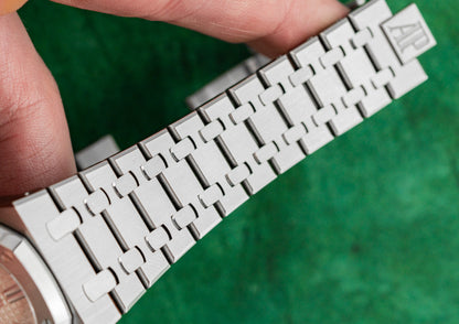 Audemars Piguet Royal Oak 15500ST.OO.1220ST.04 White Dial 2020 Model