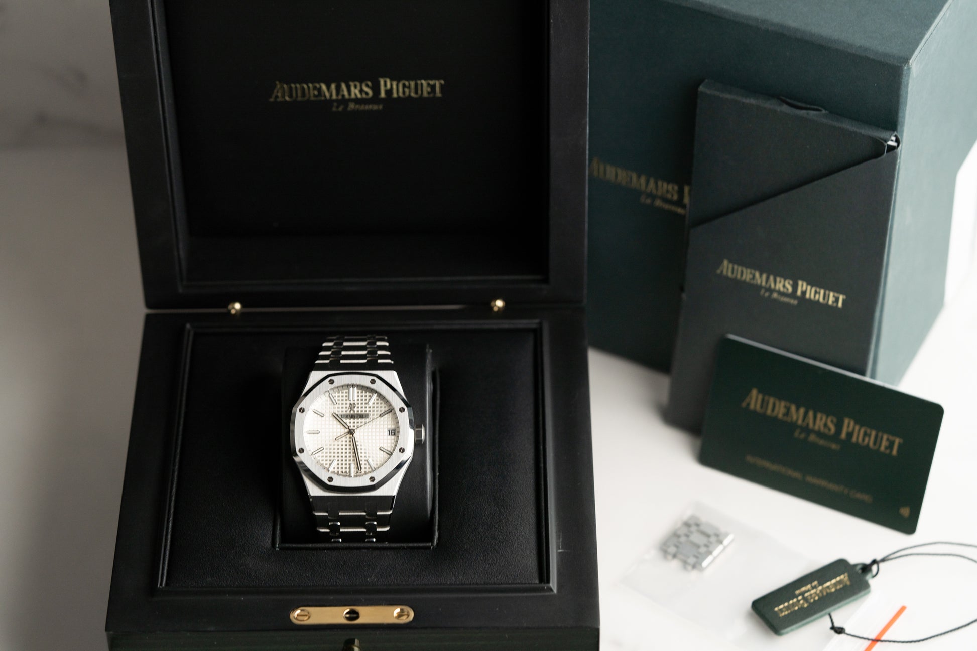 Audemars Piguet Royal Oak 15500ST.OO.1220ST.04 White Dial 2020 Model