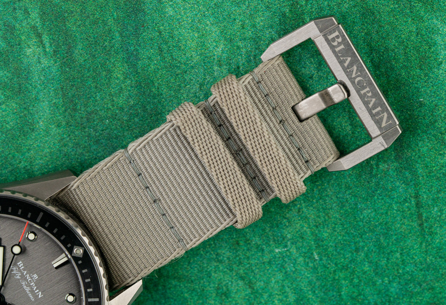 Blancpain Fifty Fathoms Bathyscaphe 5000-1210-NAGA Anthracite Grey Dial Grey NATO Strap Titanium Blancpain Buckle - The Watch Business Sydney