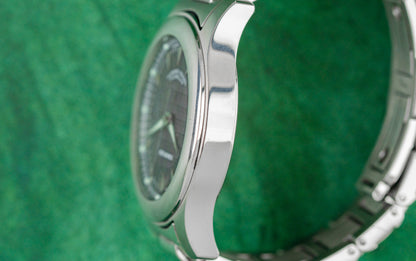 Chopard L.u.c. Sport 16/8200 Black dial on Bracelet