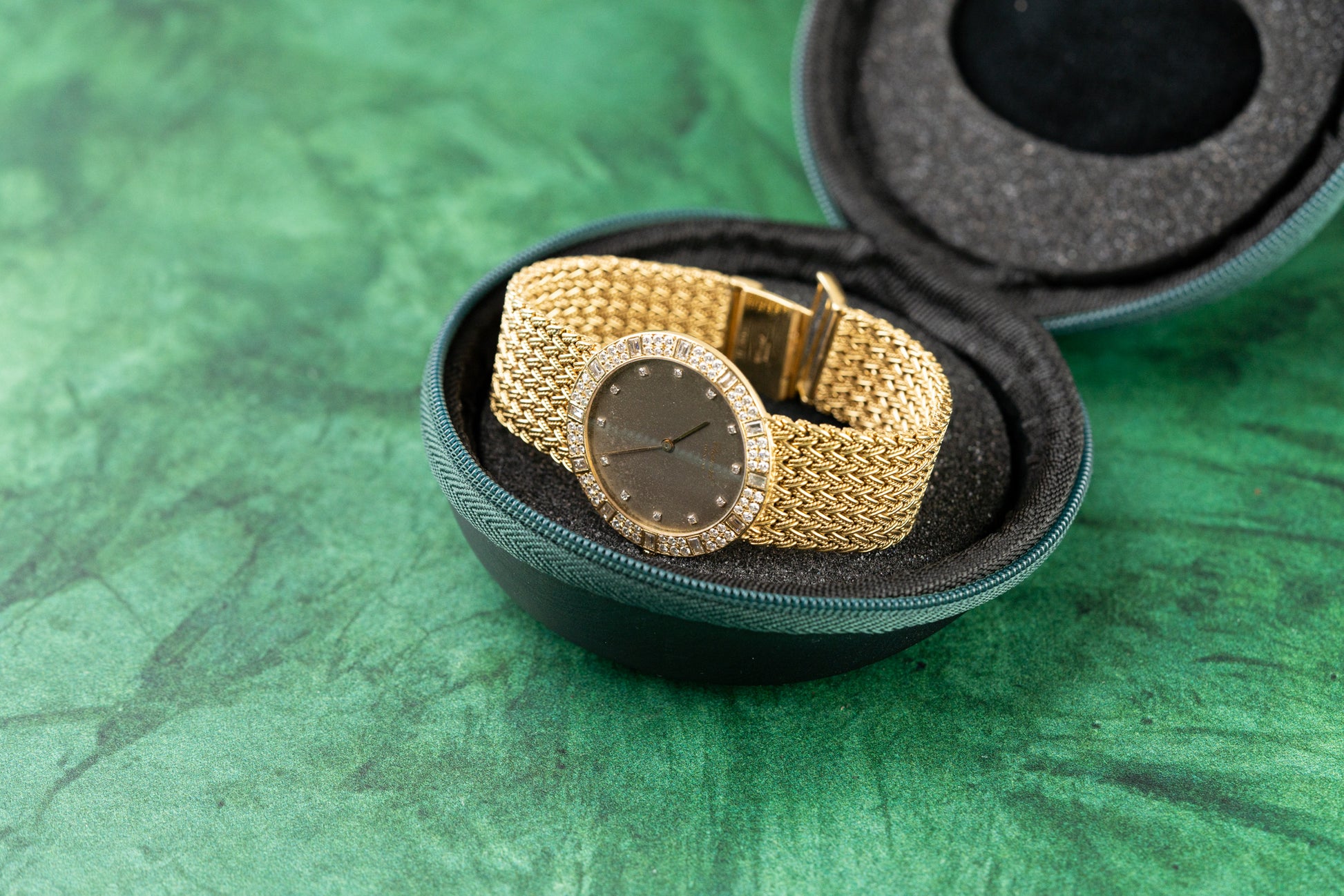 Chopard Model 419940 18k Yellow Gold Factory Diamond Dial and bezel Circa 90s
