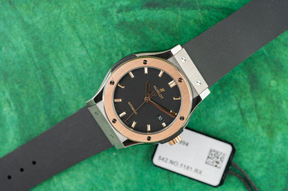 Hublot Classic Fusion 542.NO.1181.RX Black Dial Rose Gold Markers - The Watch Business Sydney