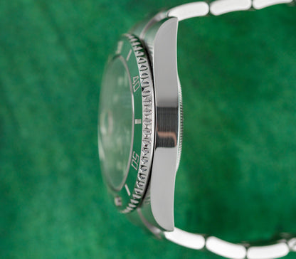 Rolex Submariner Date 116610LV Green Dial Green Bezel 'Hulk' Watch and Box only