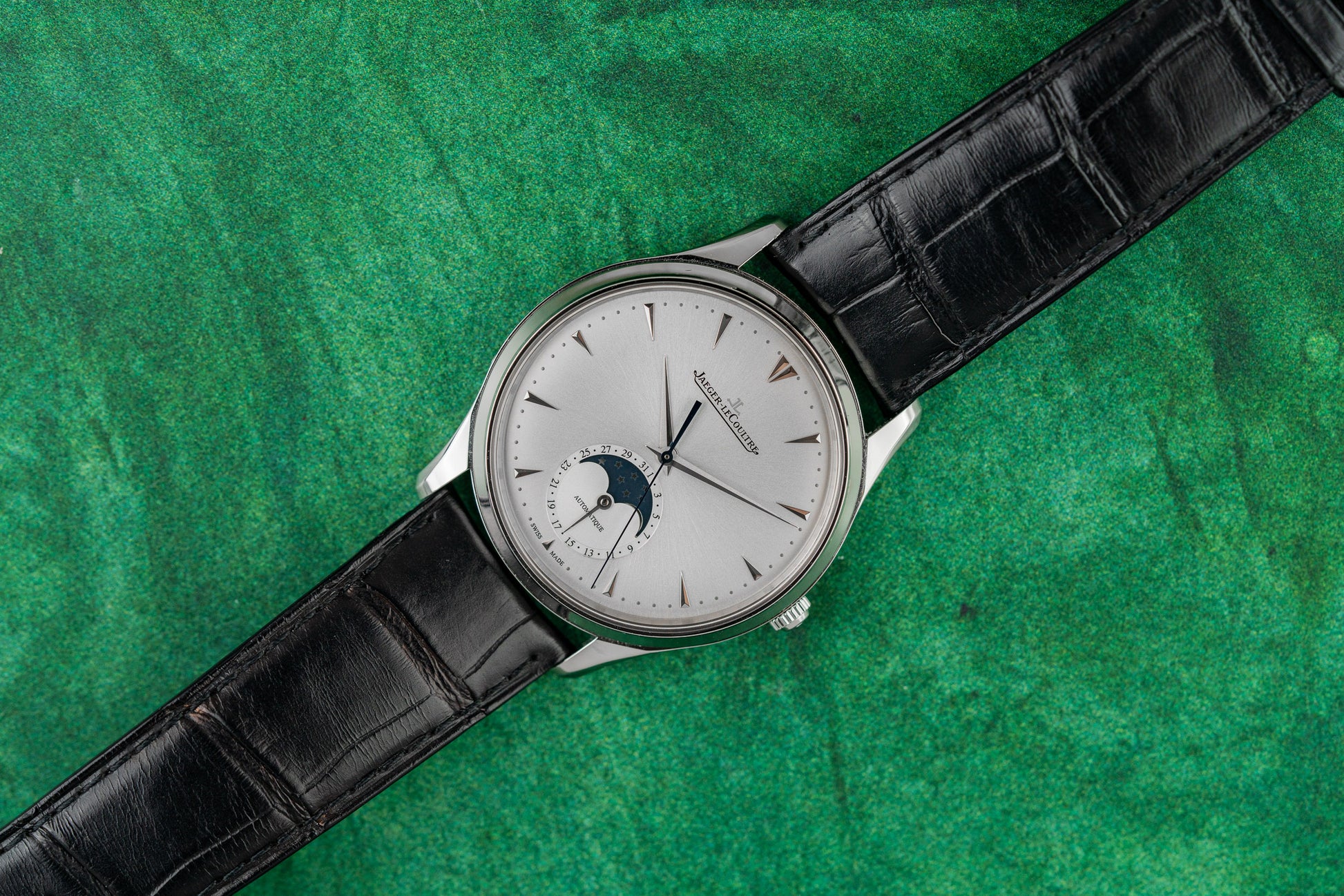 Jaeger-LeCoultre Master Ultra Thin Moon Q1368420 - The Watch Business Sydney