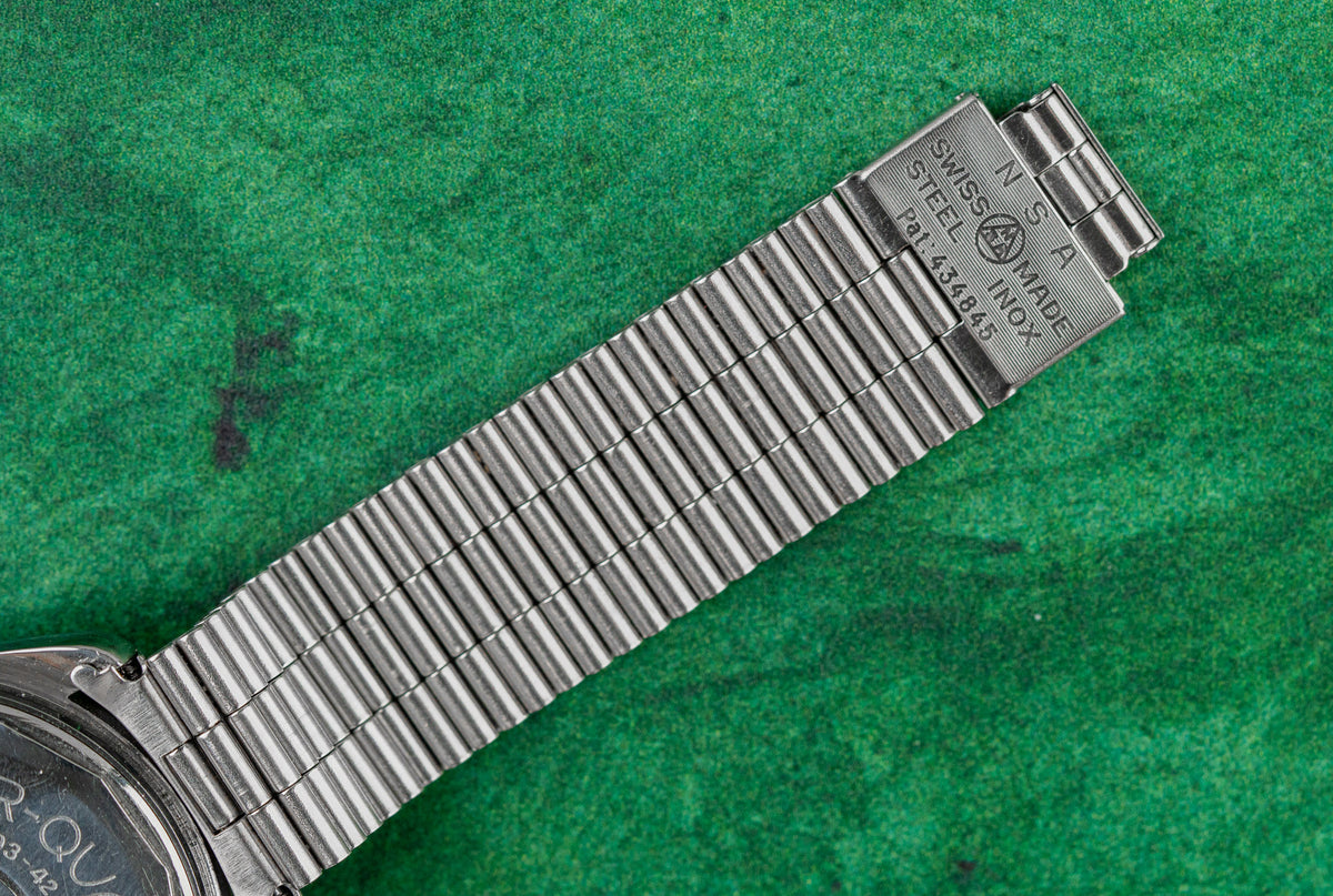 Jaeger-LeCoultre Master-Quartz 23303-42 Blue Dial Steel Bracelet Clasp - The Watch Business Sydney CBD
