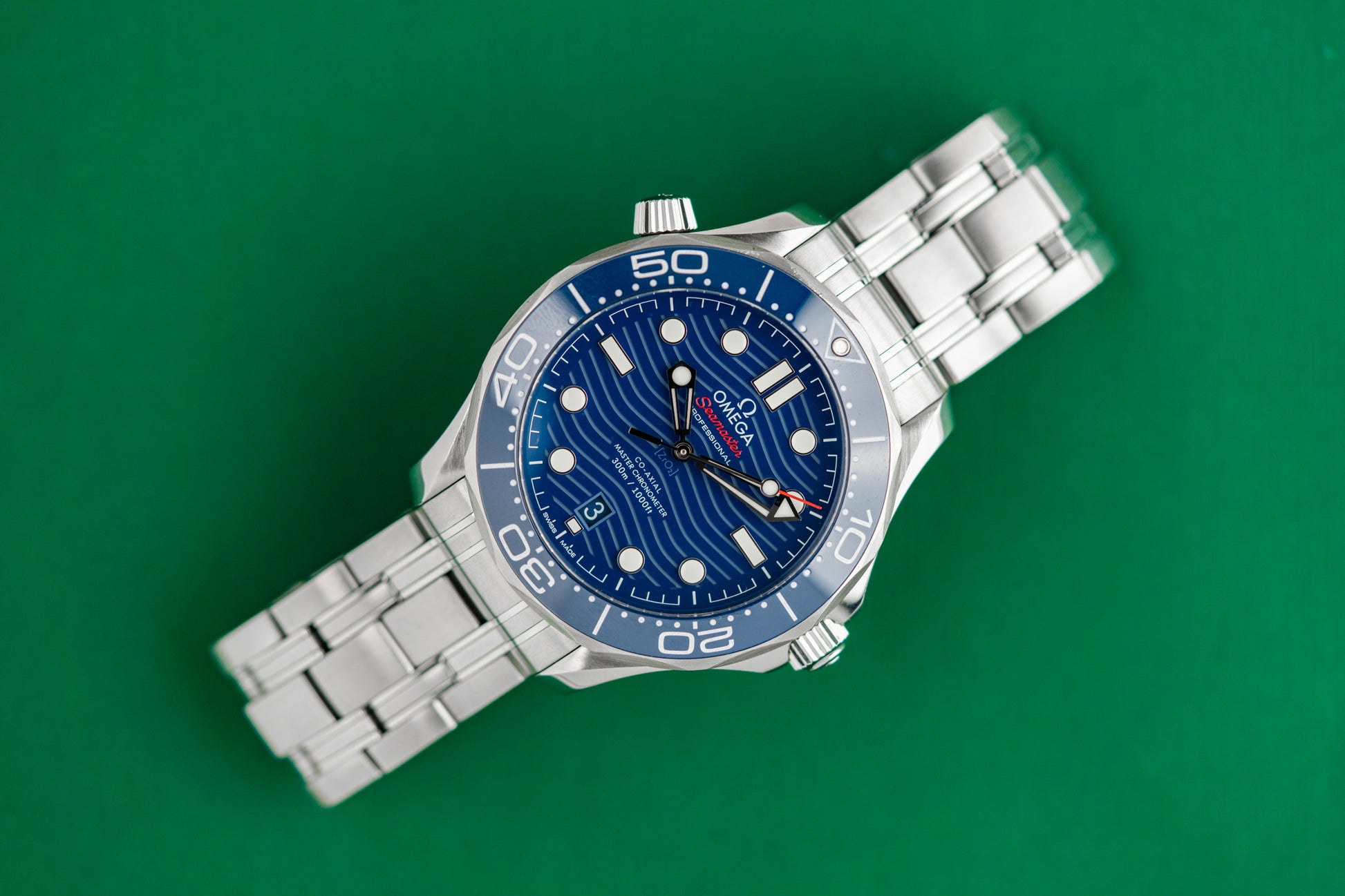 Omega Seamaster Diver 300 M 210.30.42.20.03.001 Blue Dial 2021 Model