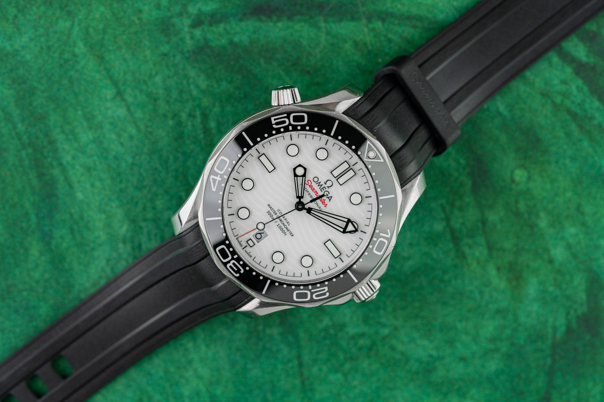 Omega Seamaster Diver 300M 210.32.42.20.04.001 White Dial Rubber Strap 2021 - The Watch Business Sydney