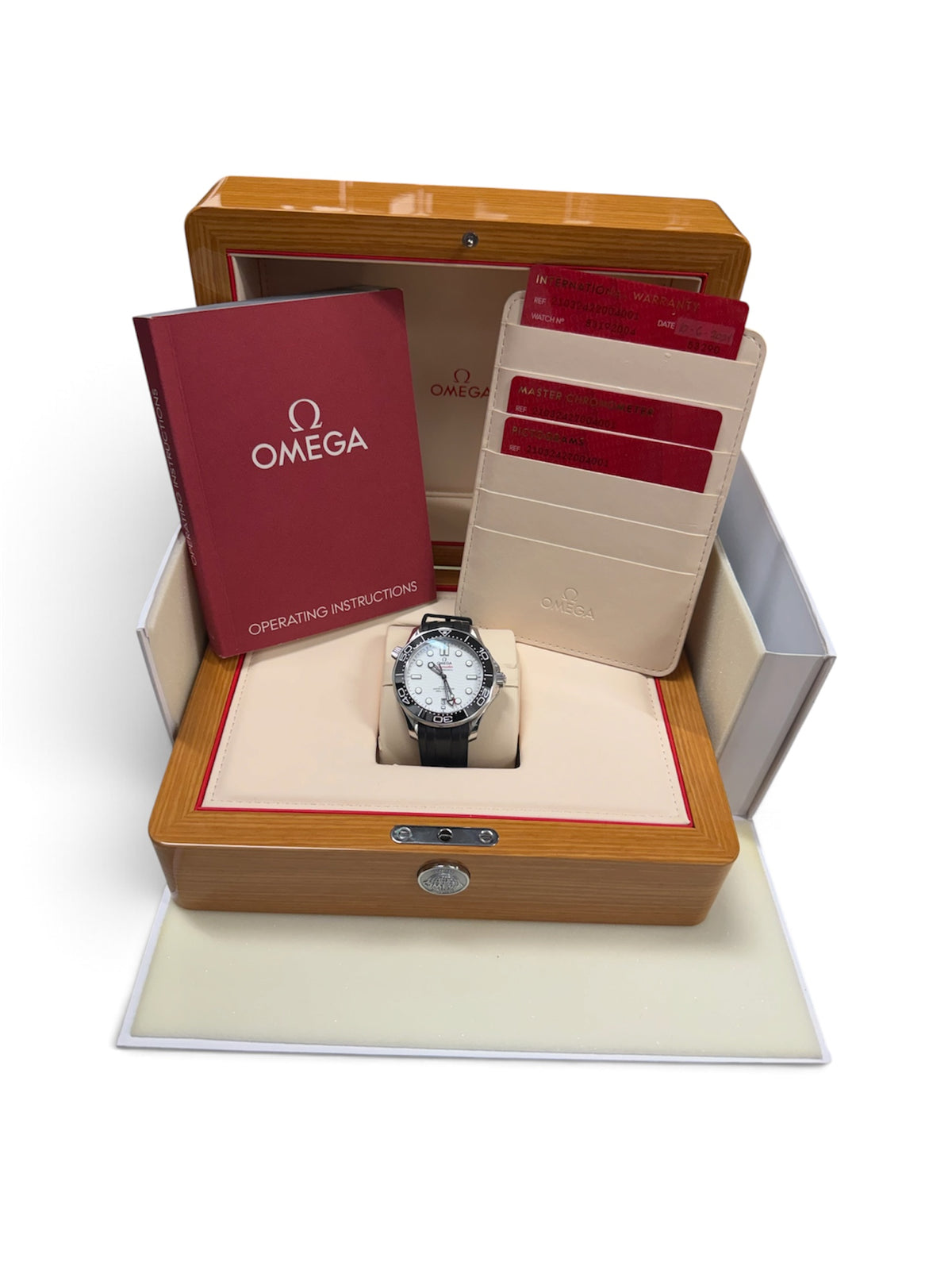 Omega Seamaster Diver 300M 210.32.42.20.04.001 White Dial Full Set Box and Papers 2021 - The Watch Business Sydney