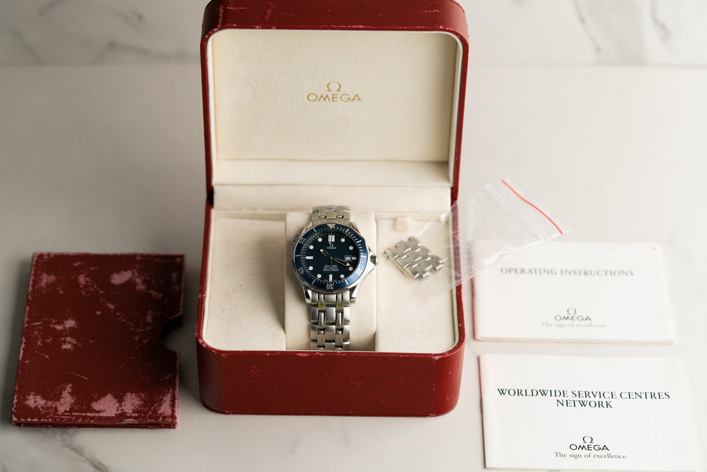 Omega Seamaster Professional 300m 2541.80 Blue Dial Watch and Box