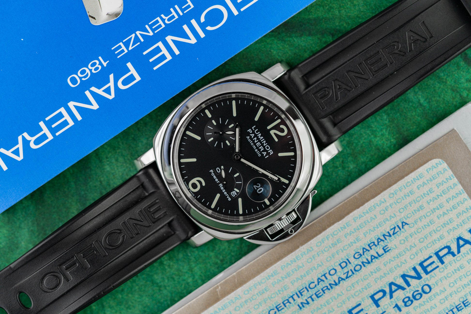 Panerai Luminor PAM00090 - Stainless steel, 44mm with power reserve, 2002 model. Iconic vintage Panerai with patina. Full set plus extra strap. Shop in Sydney.
