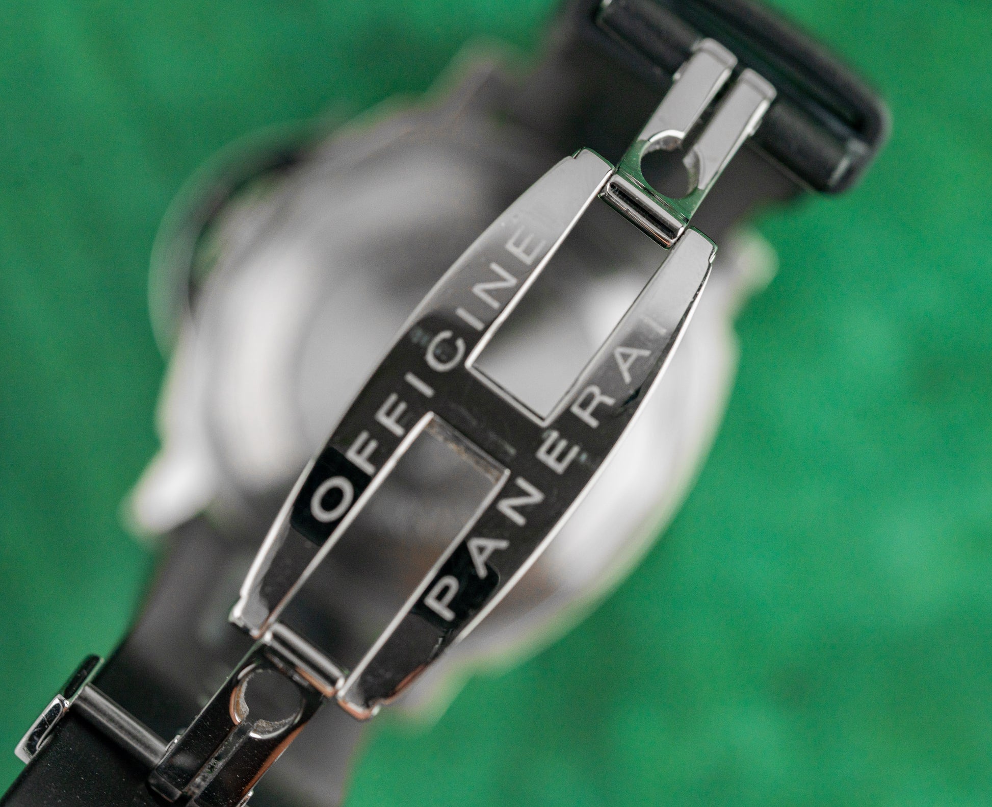 Panerai Luminor Power Reserve PAM00125 Black Dial New Rubber Strap Butterfly Clasp - The Watch Business Sydney
