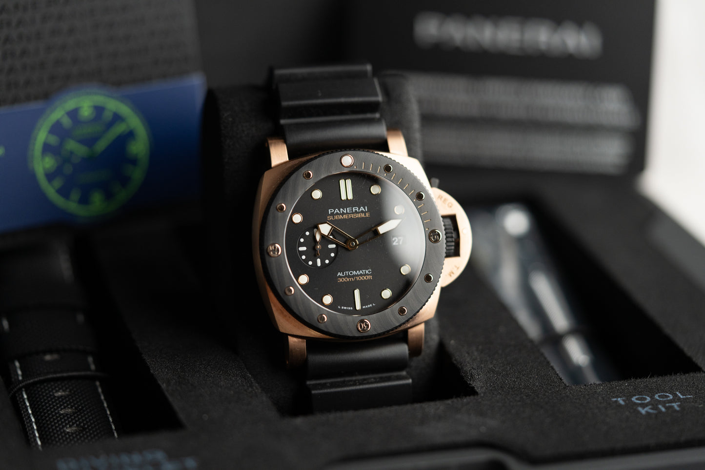 Panerai Submersible PAM01070 Goldtech 44mm Orocarbo 2023 Model