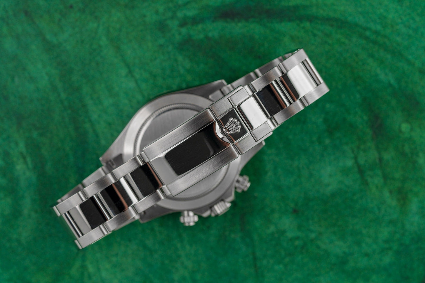 Rolex Daytona 116520 case and crown - The Watch Business