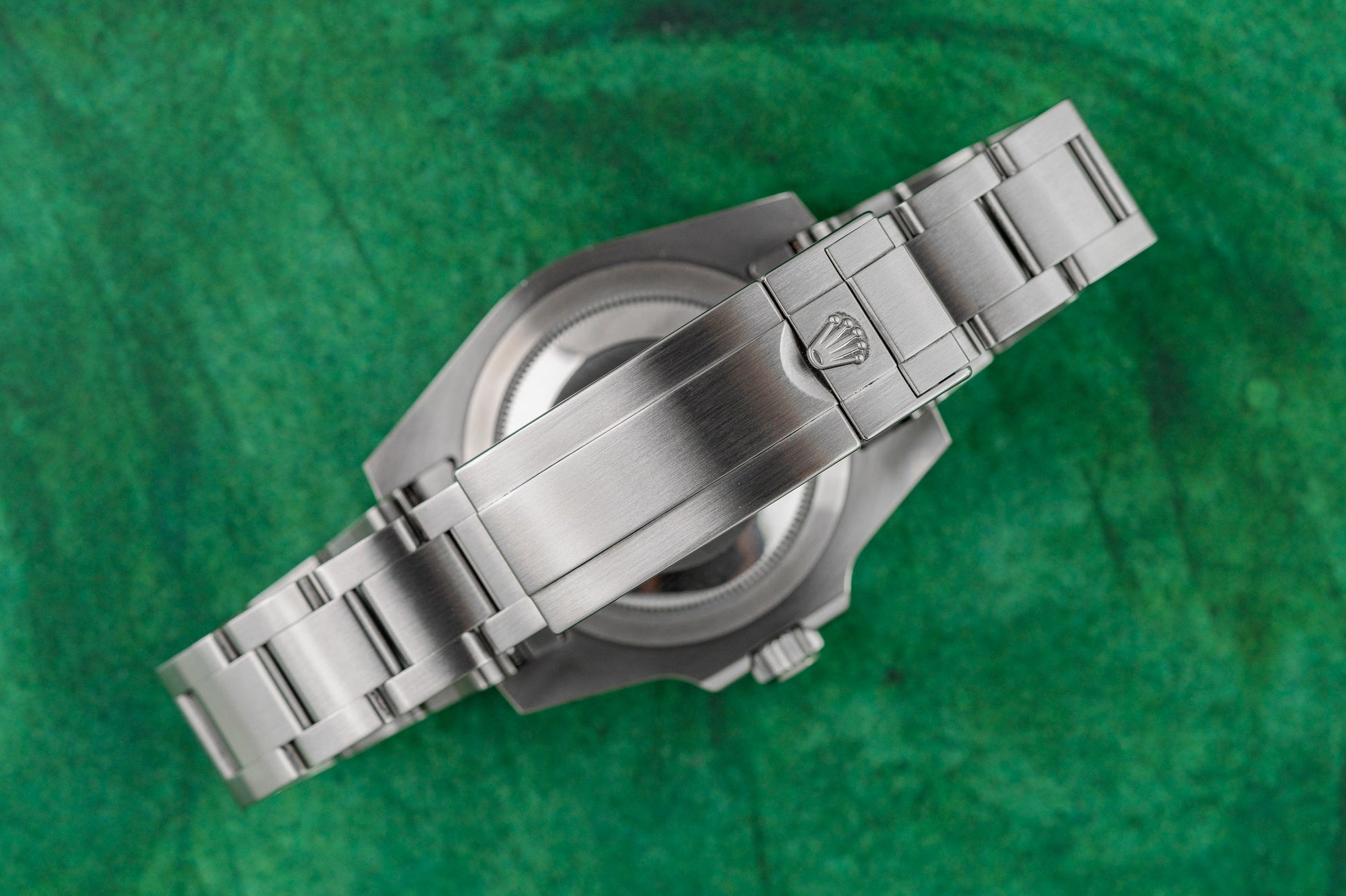 Rolex Submariner Date 116610LN stainless steel watch with black dial, pre-owned luxury watch sold by The Watch Business Sydney