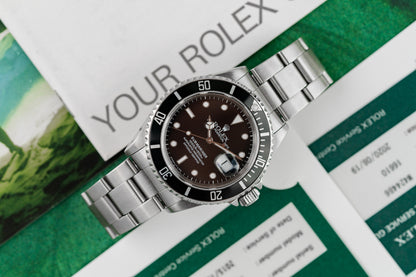 Rolex Submariner Date 16610 Stainless Steel W Serial 1995 Model