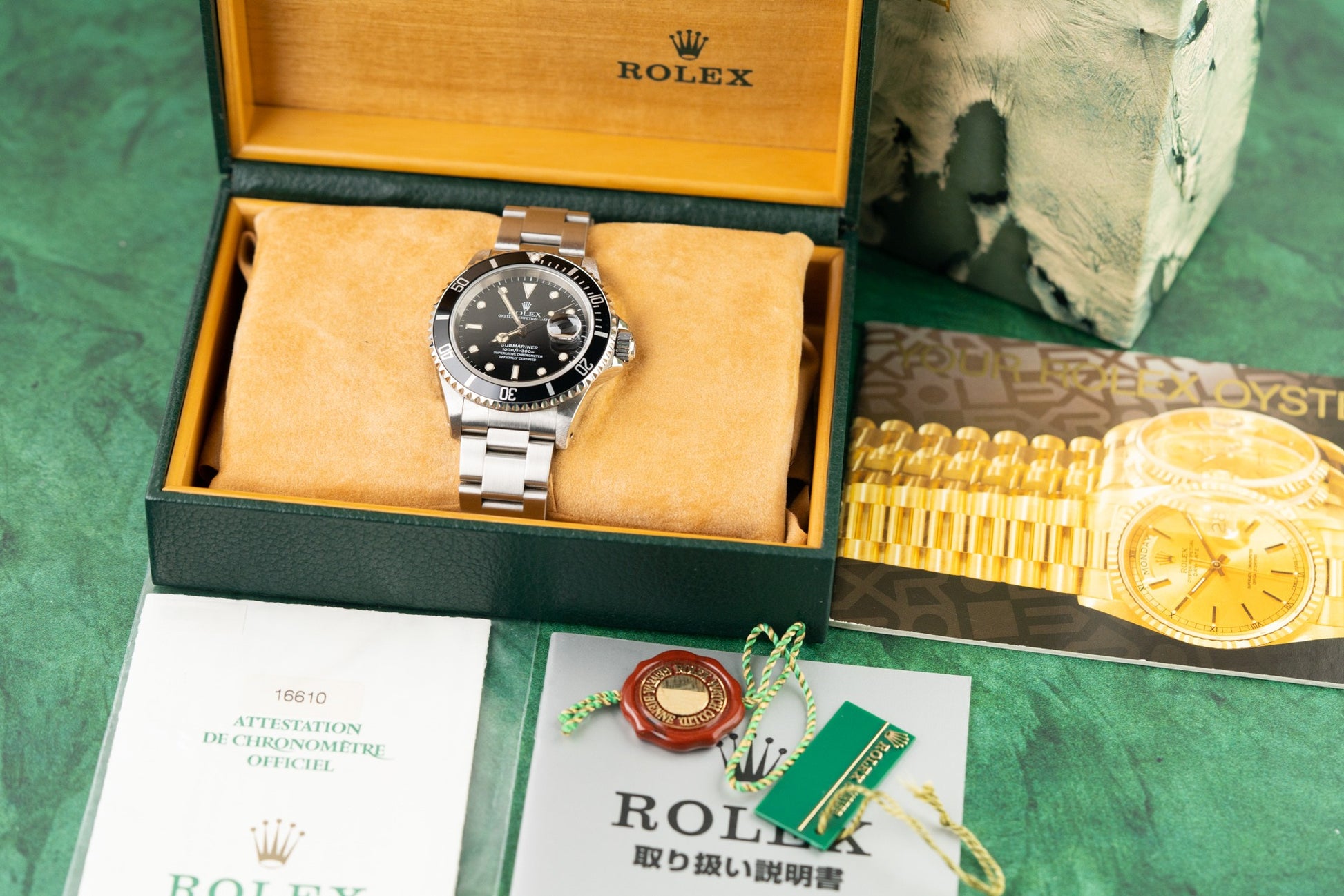 Rolex Submariner Date 16610 Black Dial Stainless Steel 1997 Model