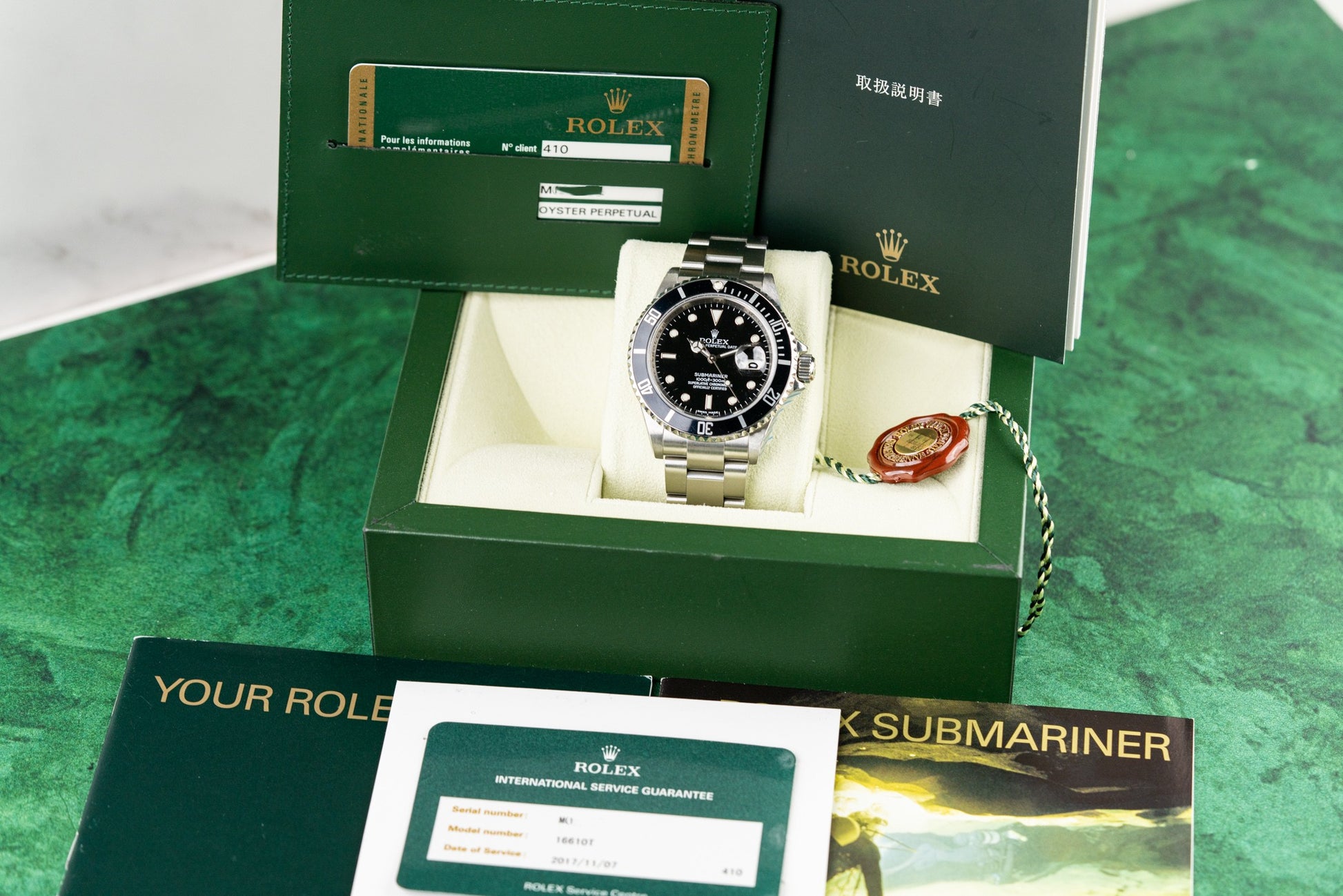 Rolex Submariner Date 16610 Black Dial Stainless Steel 2008 Model