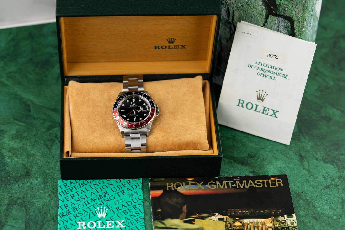 
Rolex GMT-Master II 'Pepsi' 16700 Stainless Steel Black Dial 1998 Model