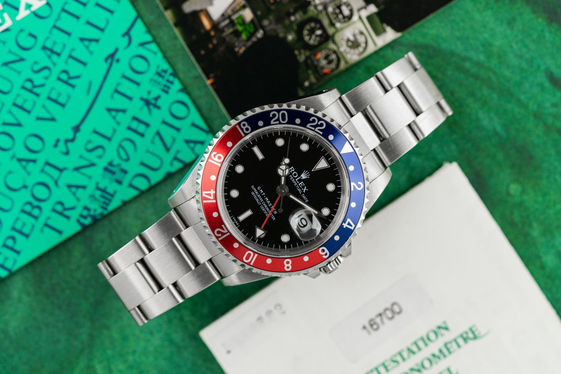 Rolex GMT-Master II 'Pepsi' 16700 Stainless Steel Black Dial 1998 Model