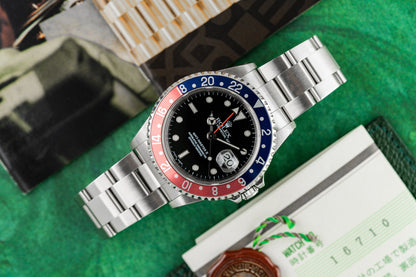 Rolex GMT-Master II 'Pepsi' 16710 Stainless Steel Black Dial 1999 Model