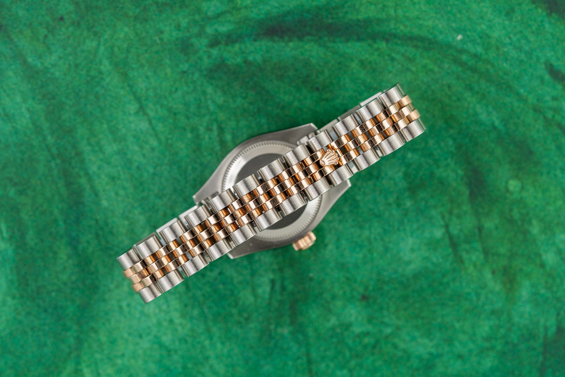 Rolex Lady-Datejust 26 Silver Jubilee Diamond Dial 179171 case and crown - The Watch Business