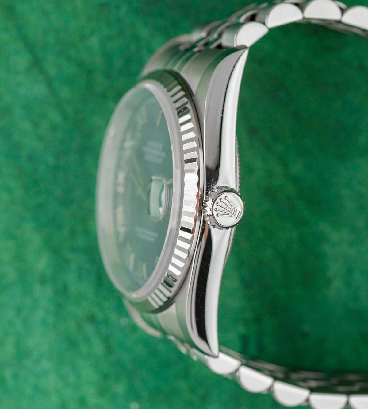 Rolex Datejust 36 16234 Blue Roman Dial Crown Side Case - The Watch Business Sydney CBD