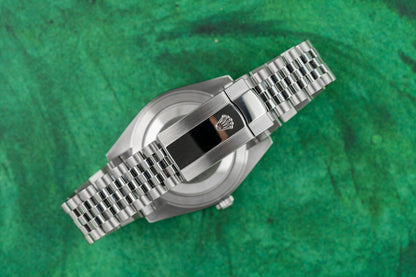 Rolex Datejust 41 126300 Wimbledon Dial Jubilee Bracelet Clasp - The Watch Business Sydney CBD