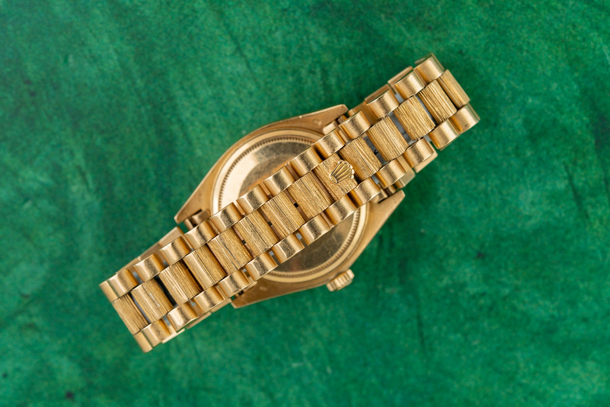 Rolex Day-Date 36 18078 Silver Dial Full Set Box Papers and Certificate 1981 - The Watch Business Sydney