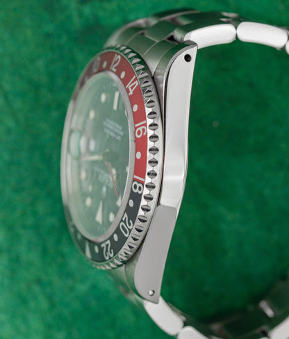 Rolex GMT-Master II 16710 Coke Black Dial Case Detail - Rolex Sydney