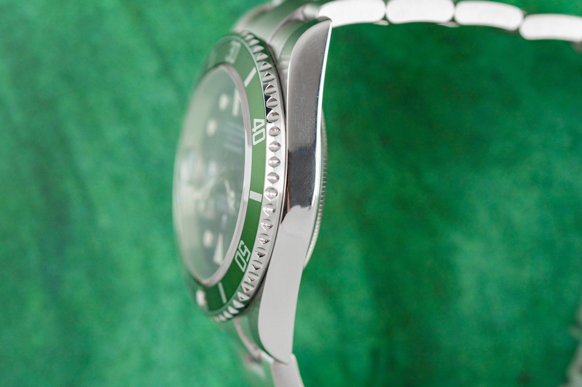 Rolex Submariner "Kermit" 16610LV Stainless Steel 2004 Model F Serial