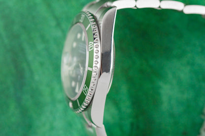 Rolex Submariner "Kermit" 16610LV Stainless Steel 2004 Model F Serial