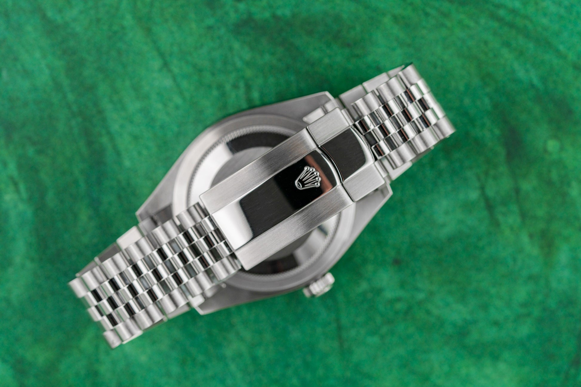 Rolex Sky-Dweller 326934 case and crown - The Watch Business