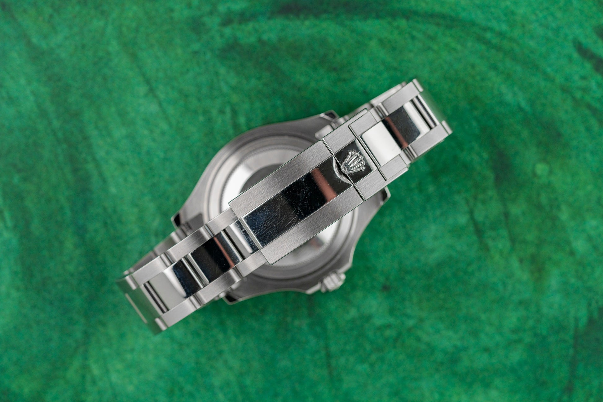 Rolex Yacht-Master 37 Grey Dial 268622 case and crown - The Watch Business