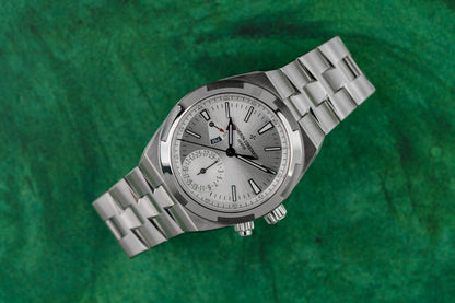 Vacheron Constantin Overseas Dual Time 7900V/110A-B333 Silver Dial 2023 Model