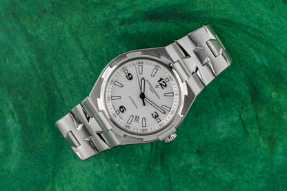Vacheron Constantin Overseas 47040/B01A-9093 White Dial Integrated Steel Bracelet - The Watch Business Sydney
